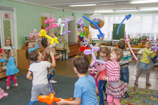 Заказать шоу мыльных пузырей в детский сад во Владимире